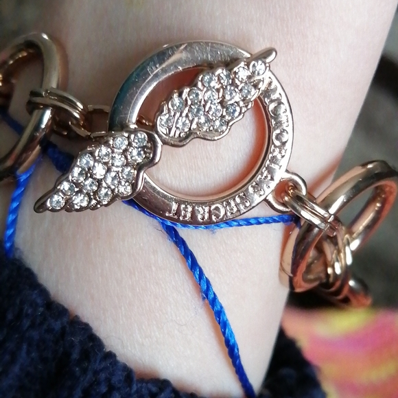 Victoria's secret bracelet - Picture 4 of 4